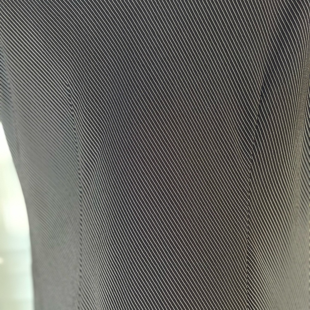 Ann Taylor striped black & white sleeveless dress used size 10 polyester - Picture 4 of 5